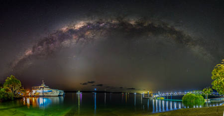 Milky Way Arch Over 1770