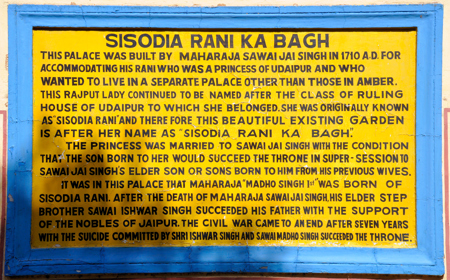 Jaipur Sisodia Rani Bag sign