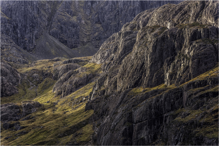 Three Sisters rock face