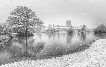 Tewkesbury Abbey snow scene